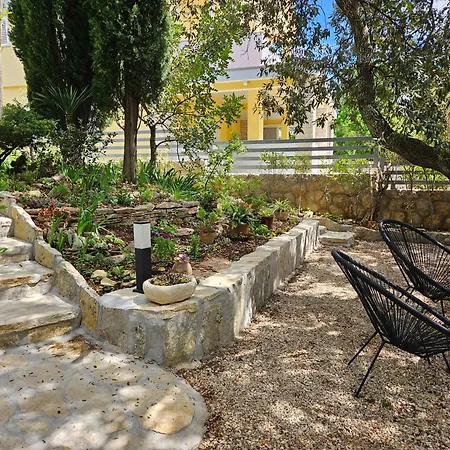 Baricevic Holiday home *