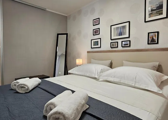 Baricevic Nyaraló *